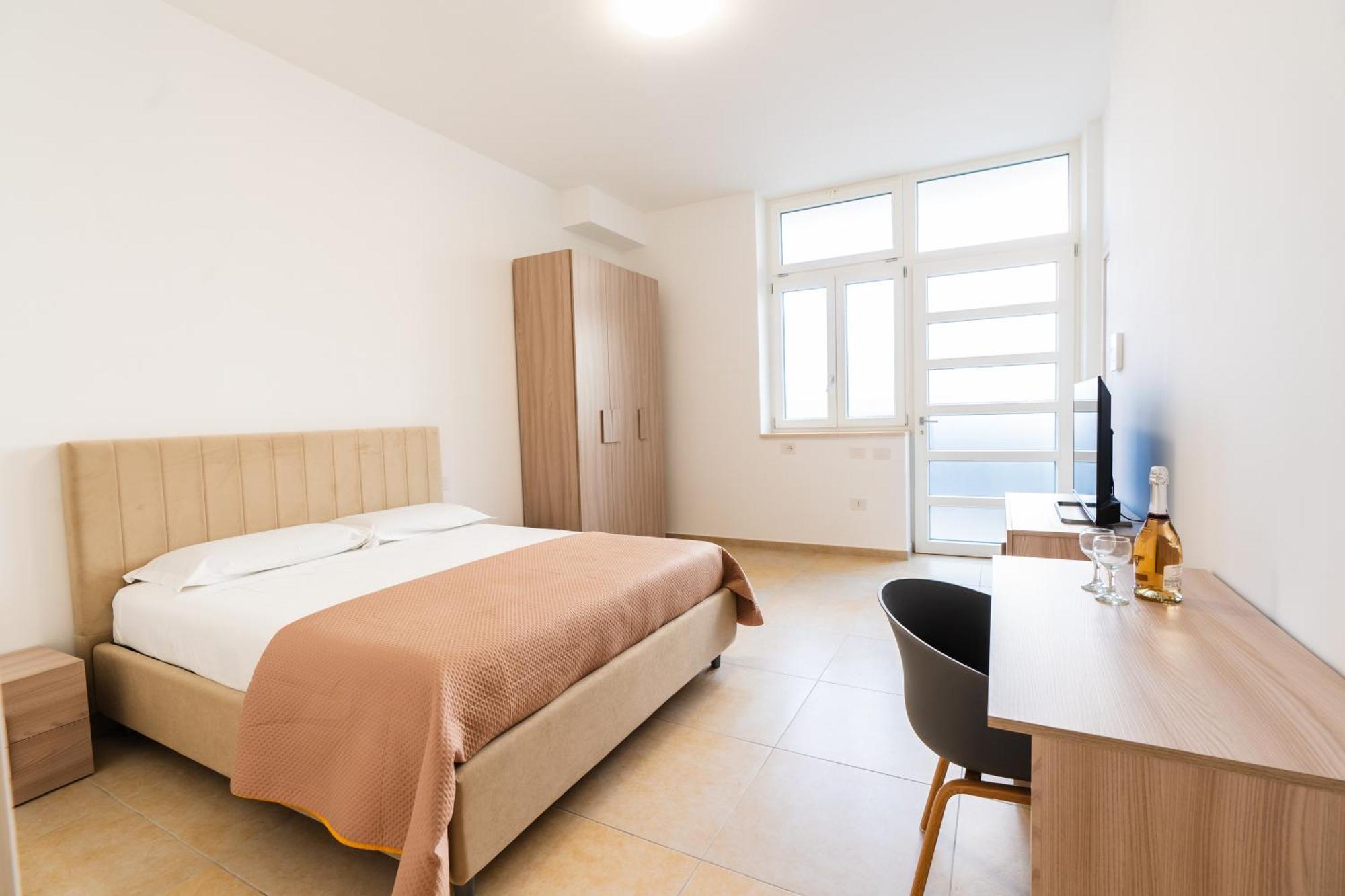 Porta 29 Rooms Trani Kültér fotó